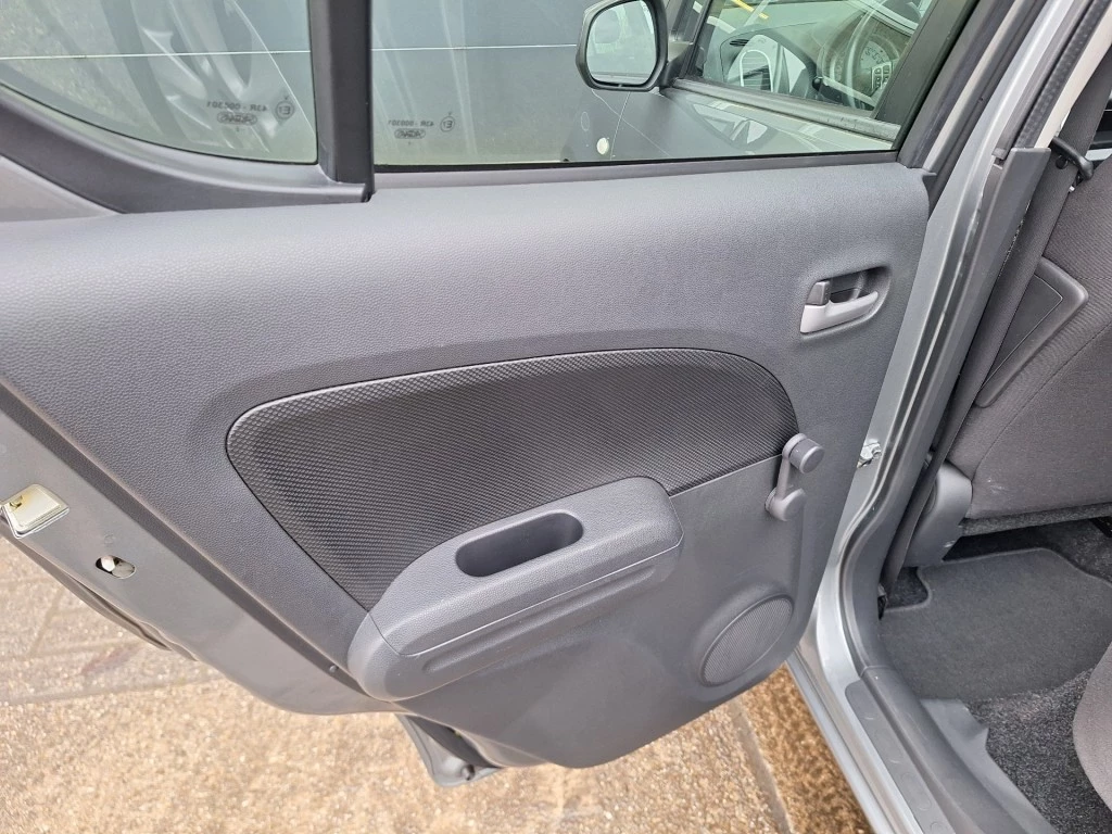 Hoofdafbeelding Opel Agila