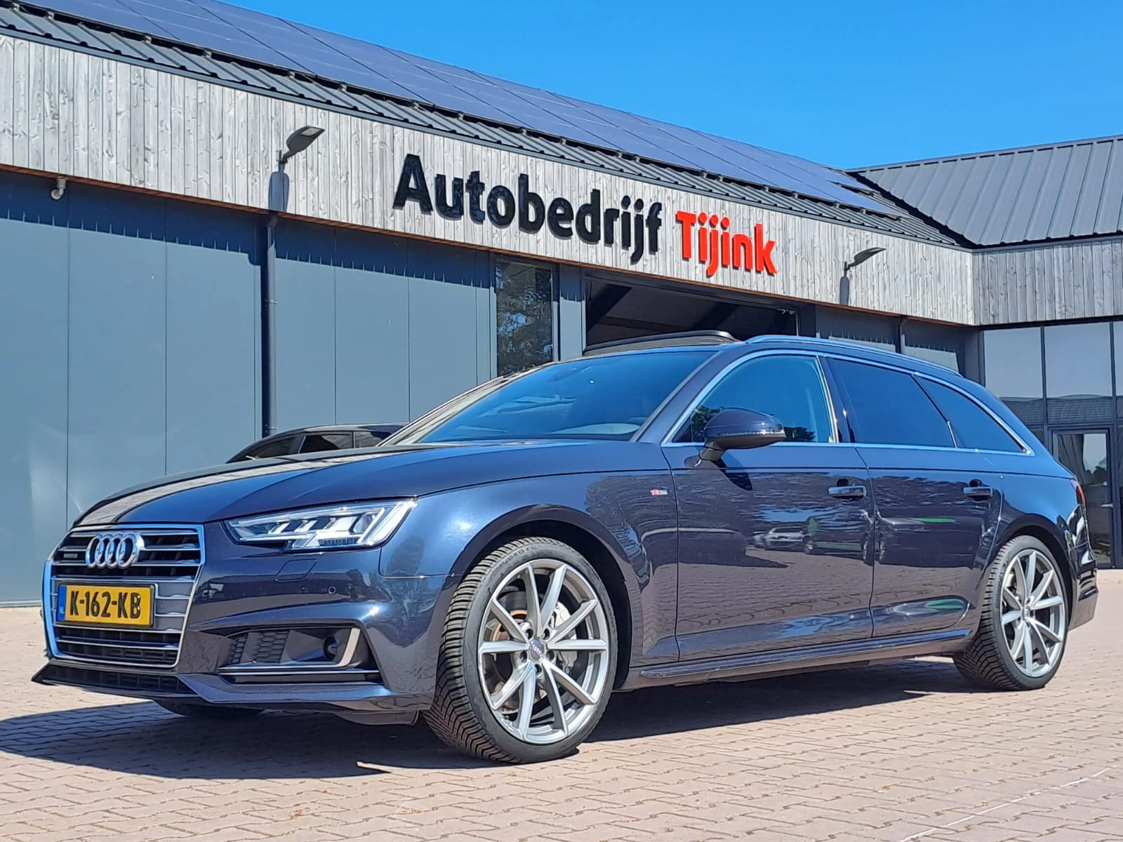 Hoofdafbeelding Audi A4