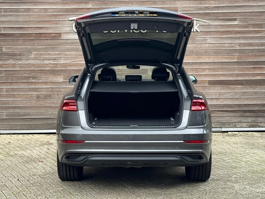 Hoofdafbeelding Audi Q8