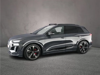 Hoofdafbeelding Audi SQ6 Audi SQ6 e-tron quattro 100 kWh | Pano | Luchtvering | MMI bijrijdersscherm | B&O | Trekhaak | Headup | Oled | ACC |