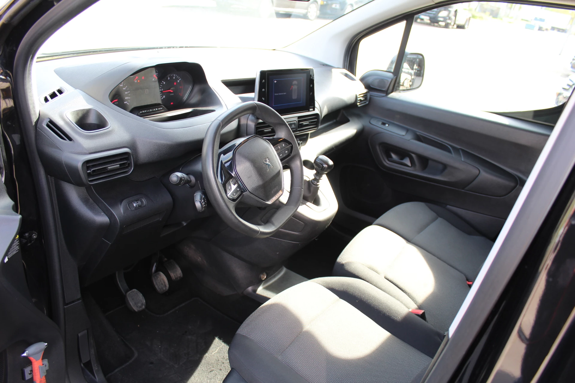 Hoofdafbeelding Peugeot Partner