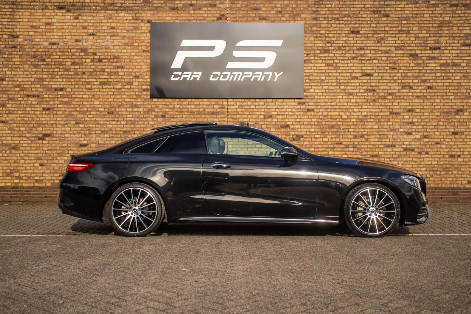 Hoofdafbeelding Mercedes-Benz E-Klasse