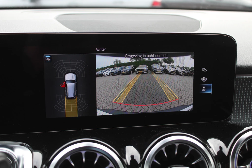 Hoofdafbeelding Mercedes-Benz EQB