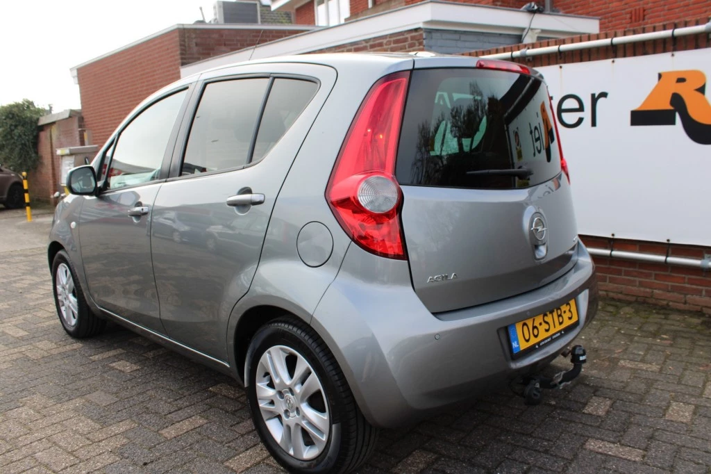 Hoofdafbeelding Opel Agila