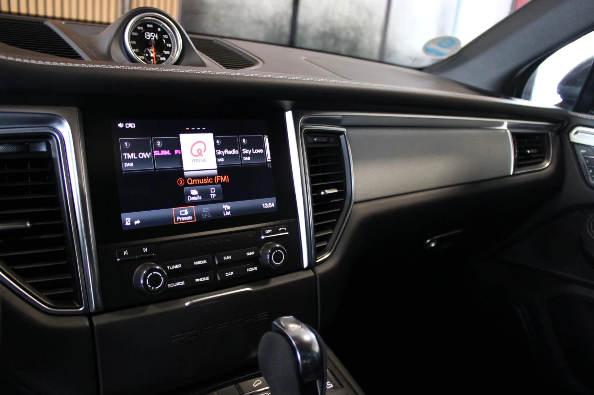 Hoofdafbeelding Porsche Macan