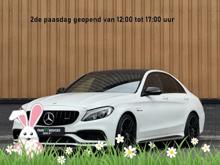Mercedes-Benz C-Klasse C63 AMG | 19" Lichtmetaal | Camera | LED | Leder | Cruise Control | Airconditioning | Parkeersensoren | Bluetooth | Elektrische Stoelen |