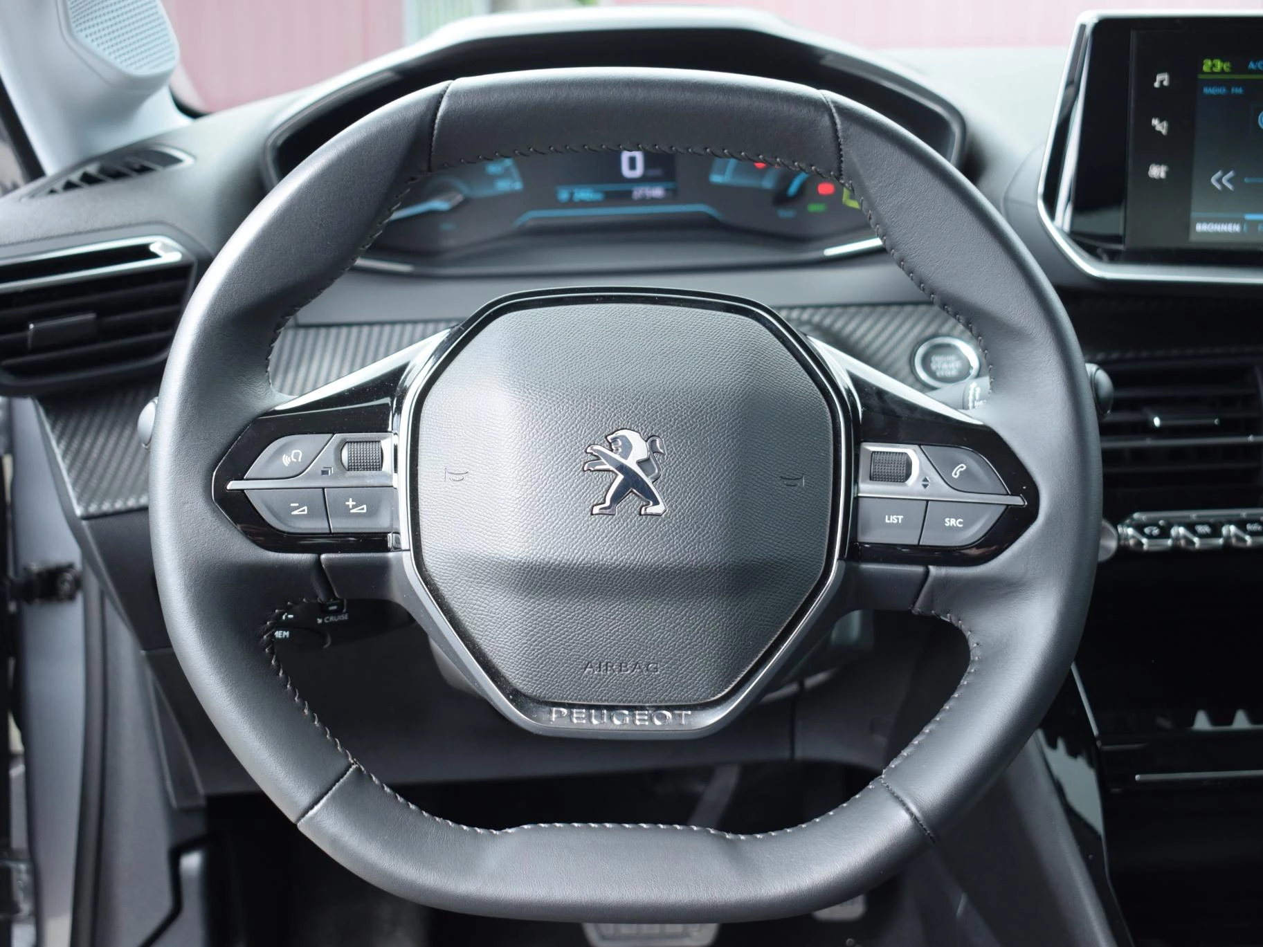 Hoofdafbeelding Peugeot e-208