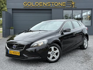 Volvo V40 2.0 D2 Momentum Business 2e Eigenaar,Navi,Clima,Cruise,PDC,Stoelverwar,Dealer Onderhouden,120pk,6-bak,N.A.P,APK tot 02-2026