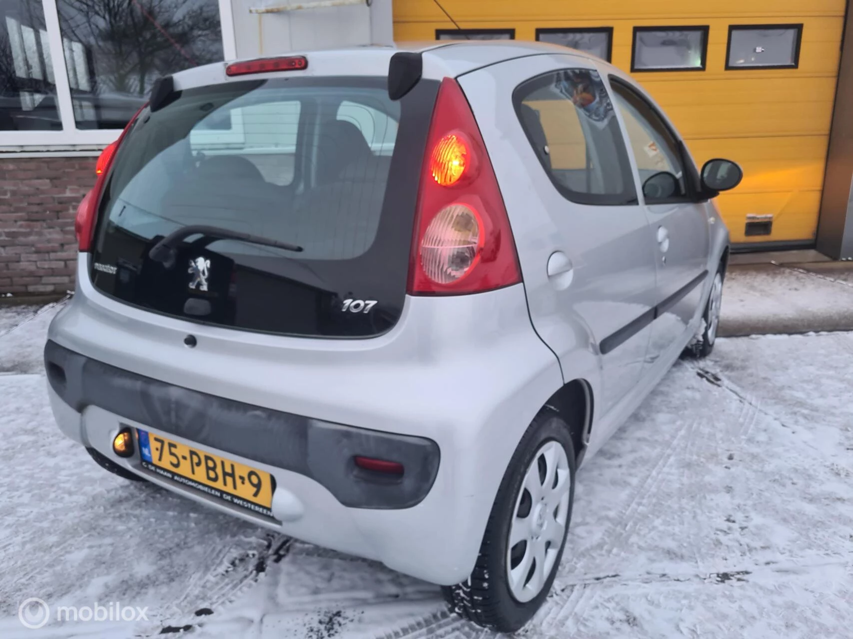 Hoofdafbeelding Peugeot 107