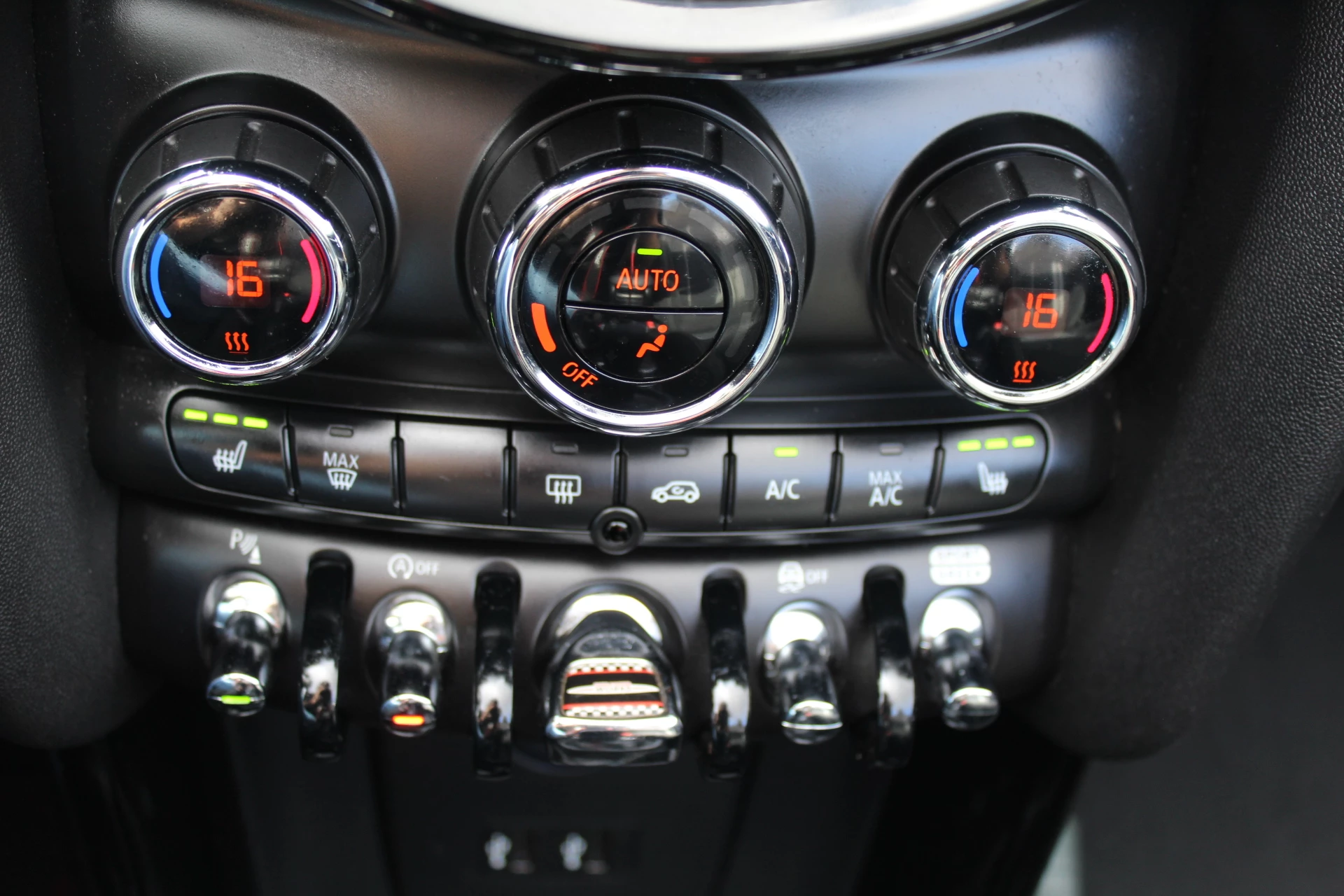 Hoofdafbeelding MINI Cooper S Cabrio
