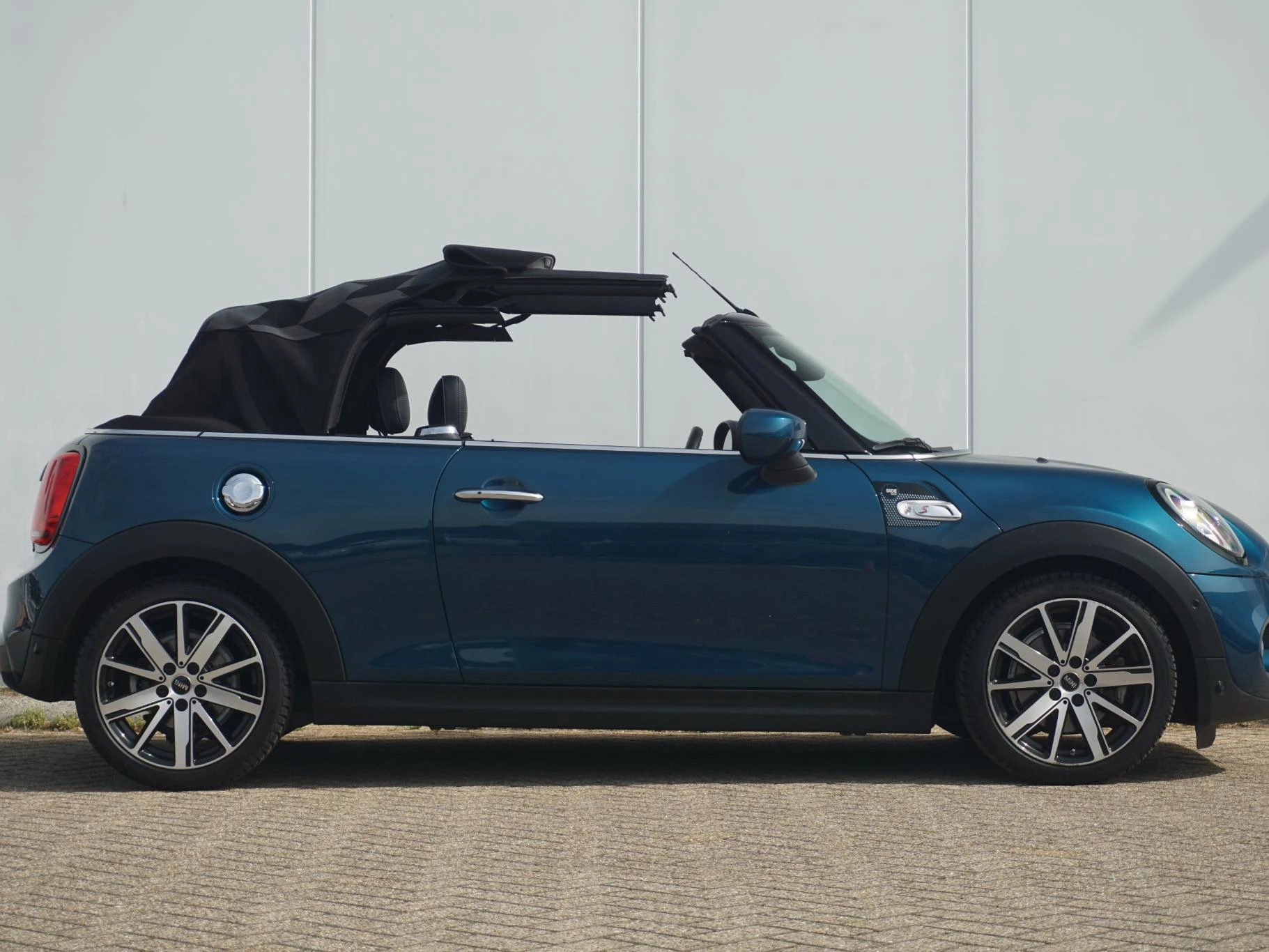 Hoofdafbeelding MINI Cooper S Cabrio