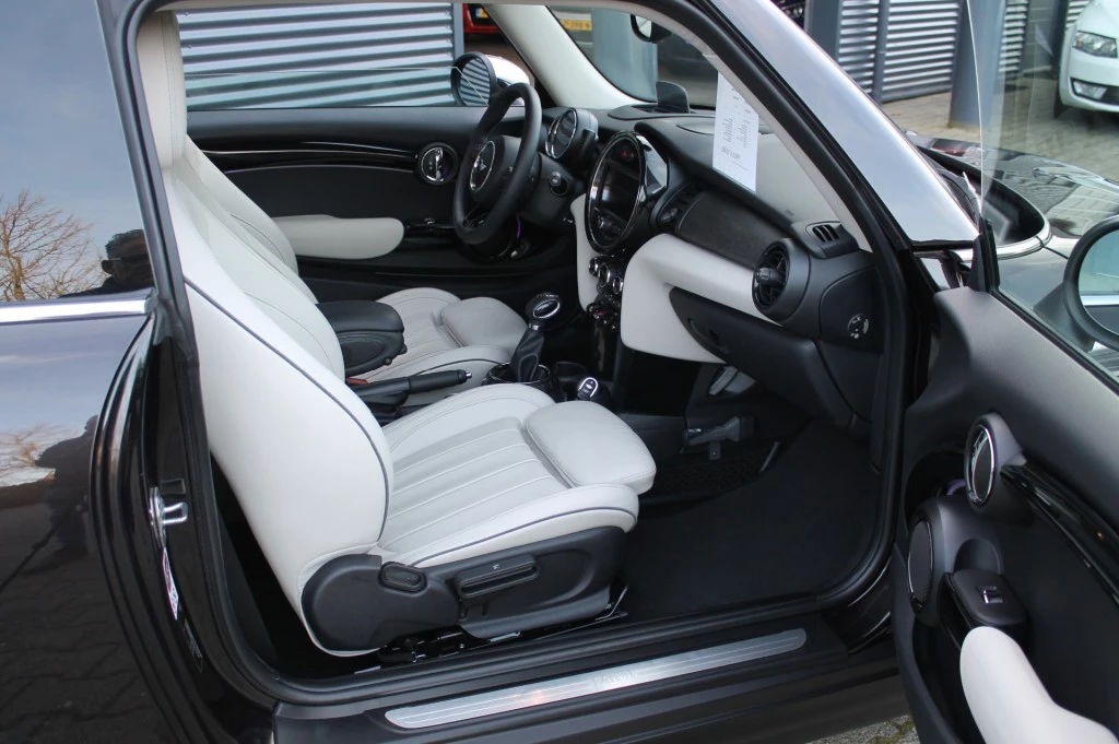 Hoofdafbeelding MINI Cooper