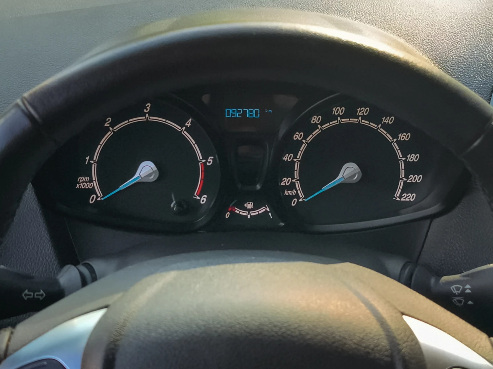 Hoofdafbeelding Ford Transit Courier