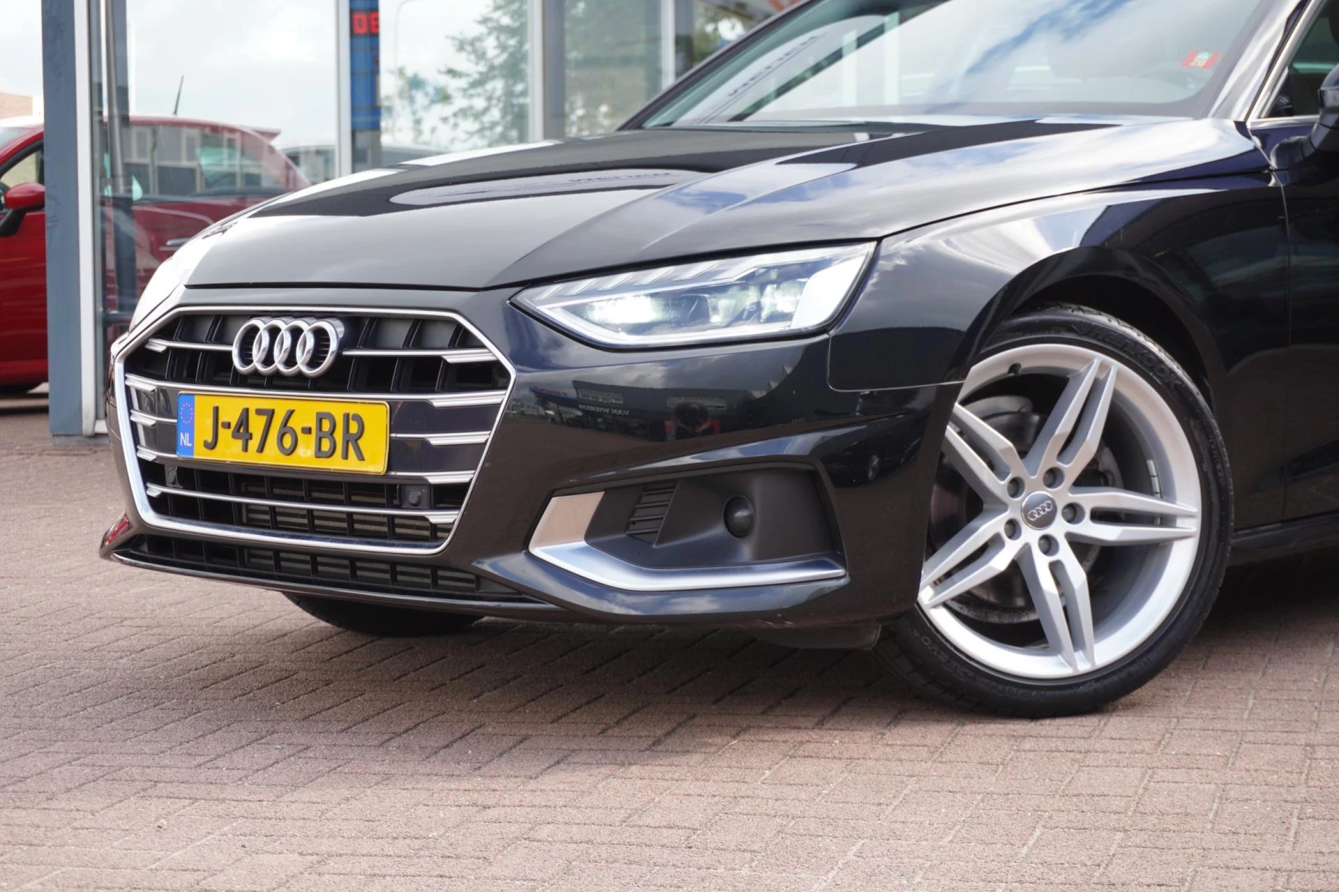 Hoofdafbeelding Audi A4