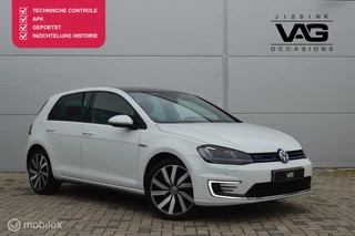 Volkswagen Golf 1.4 TSI GTE Pano Trekhaak LED Leer PDC  3e Eigenaar