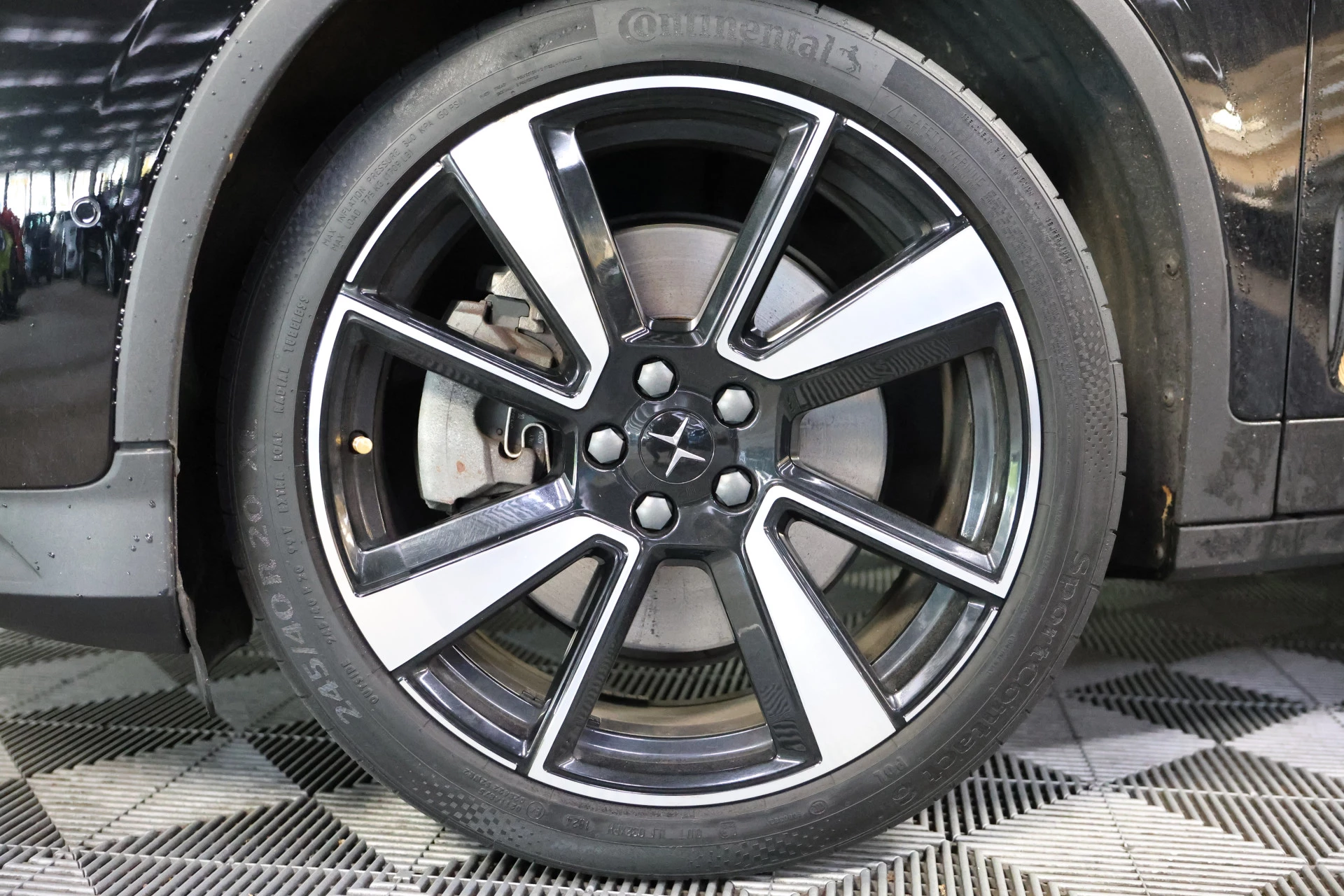 Hoofdafbeelding Polestar 2