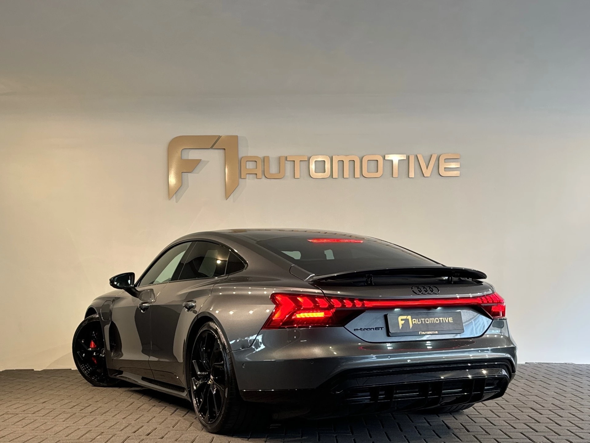 Hoofdafbeelding Audi e-tron GT