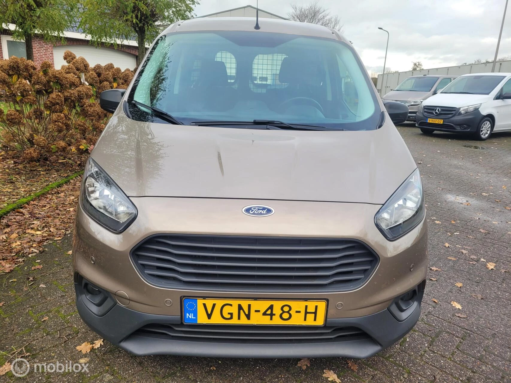 Hoofdafbeelding Ford Transit Courier