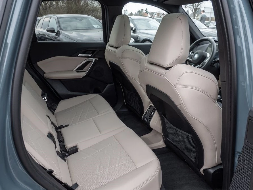 Hoofdafbeelding BMW iX1