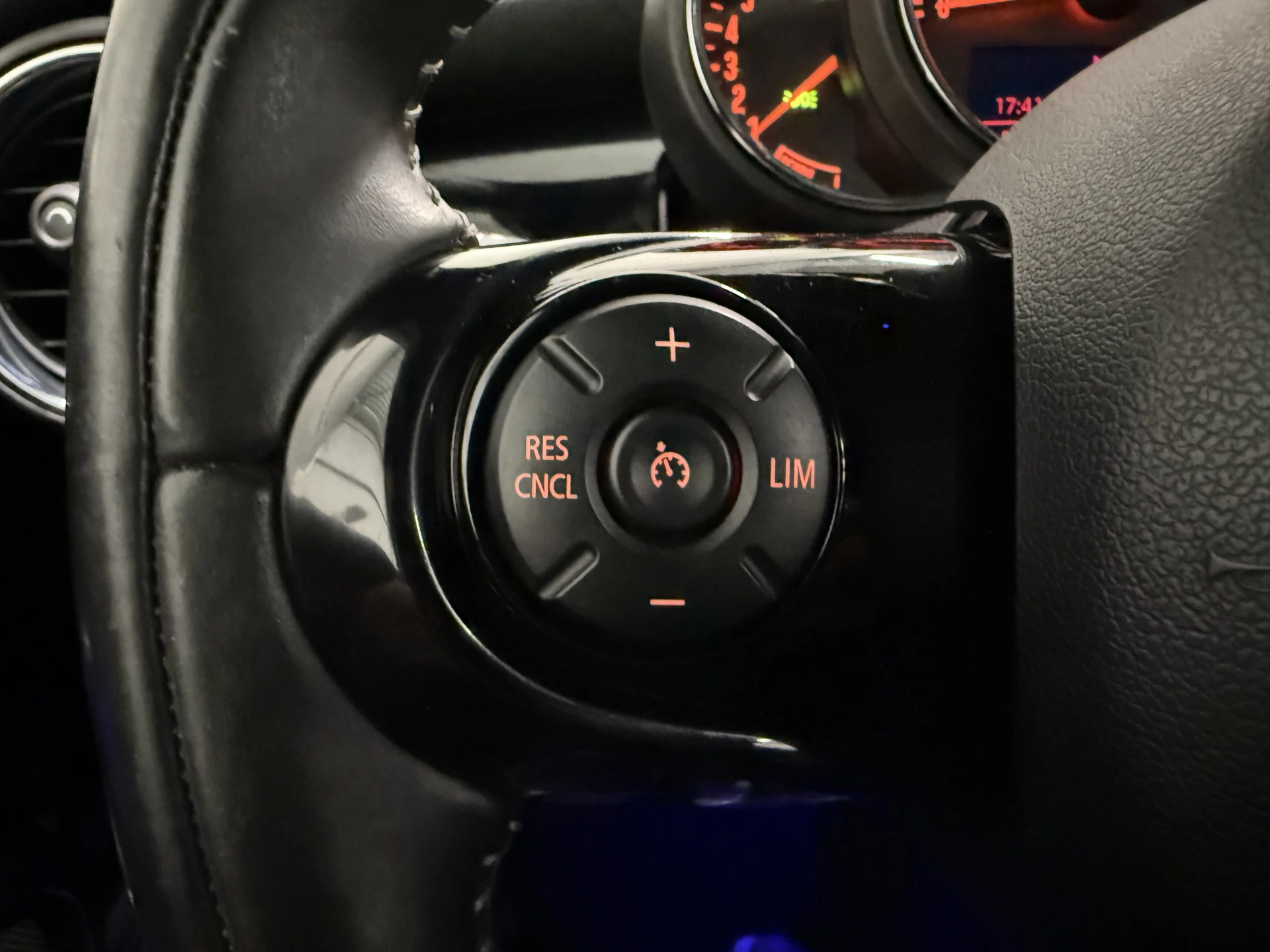 Hoofdafbeelding MINI Cooper Cabrio