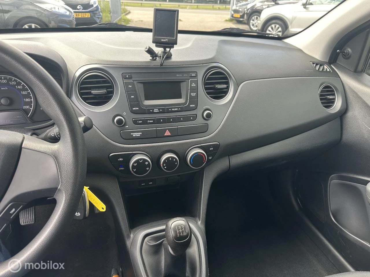 Hoofdafbeelding Hyundai i10