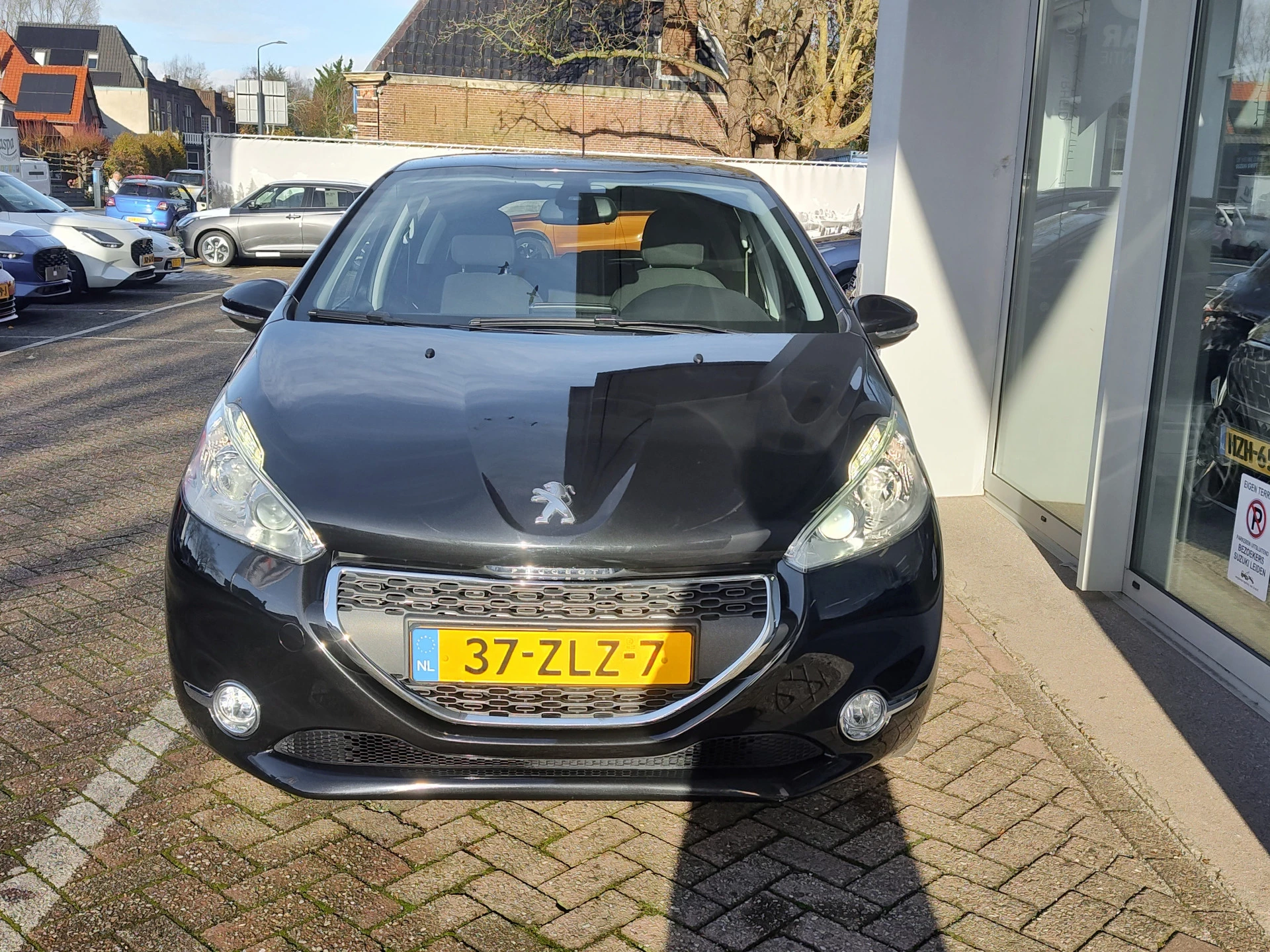 Hoofdafbeelding Peugeot 208