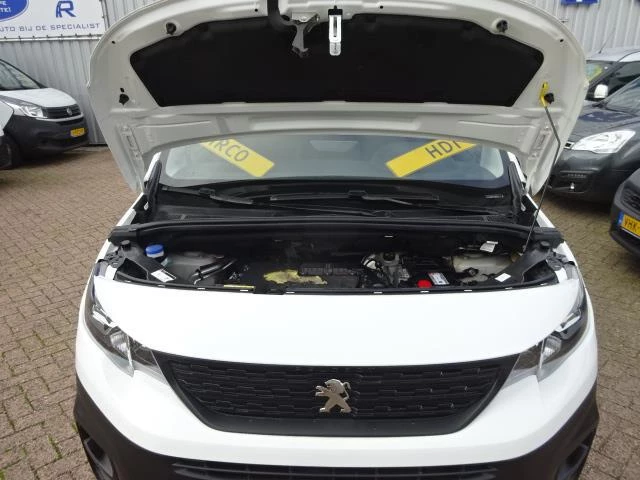 Hoofdafbeelding Peugeot Partner