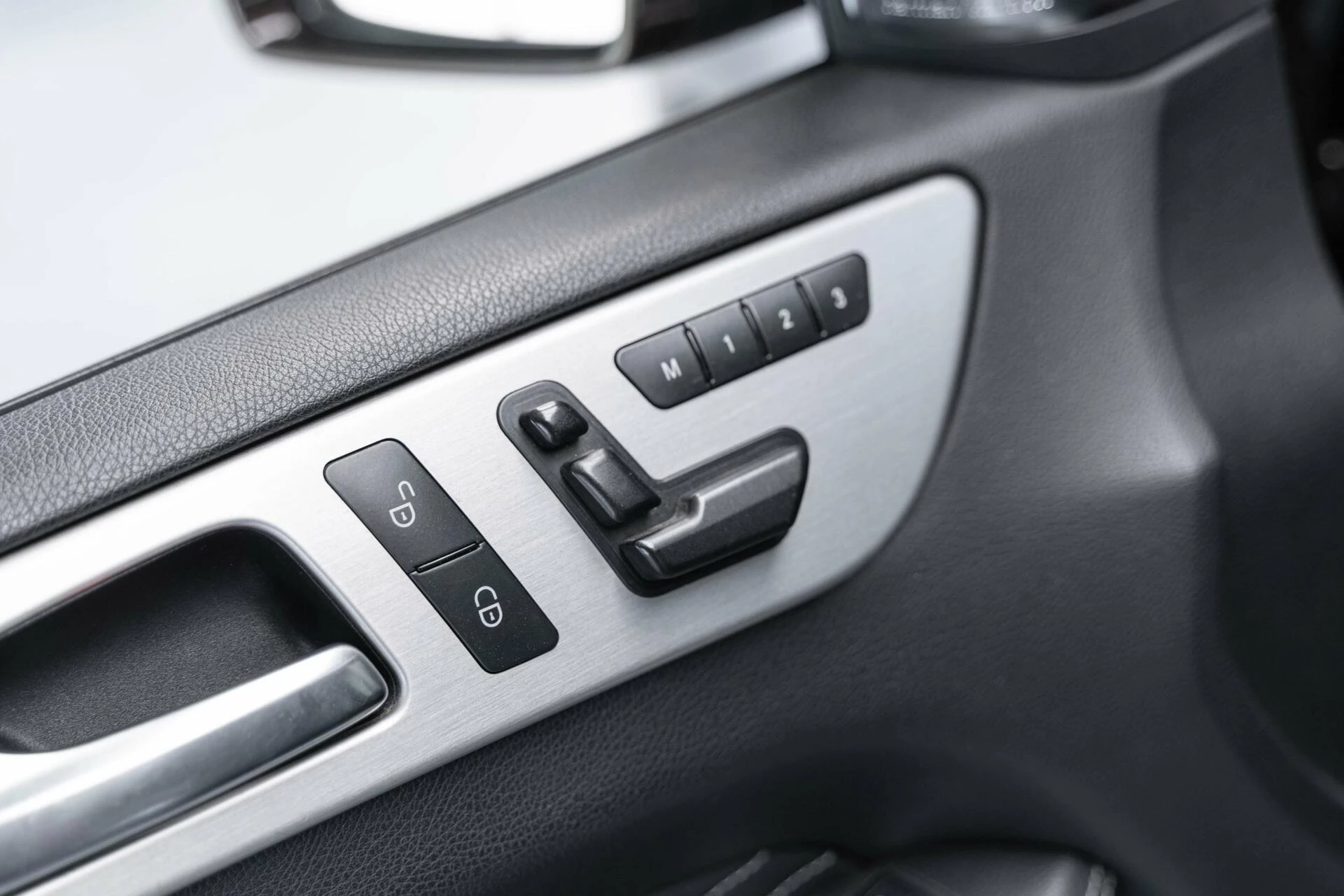 Hoofdafbeelding Mercedes-Benz M-Klasse