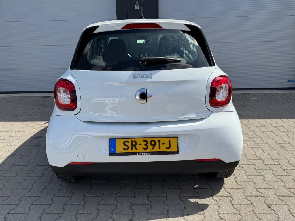 Hoofdafbeelding Smart Forfour