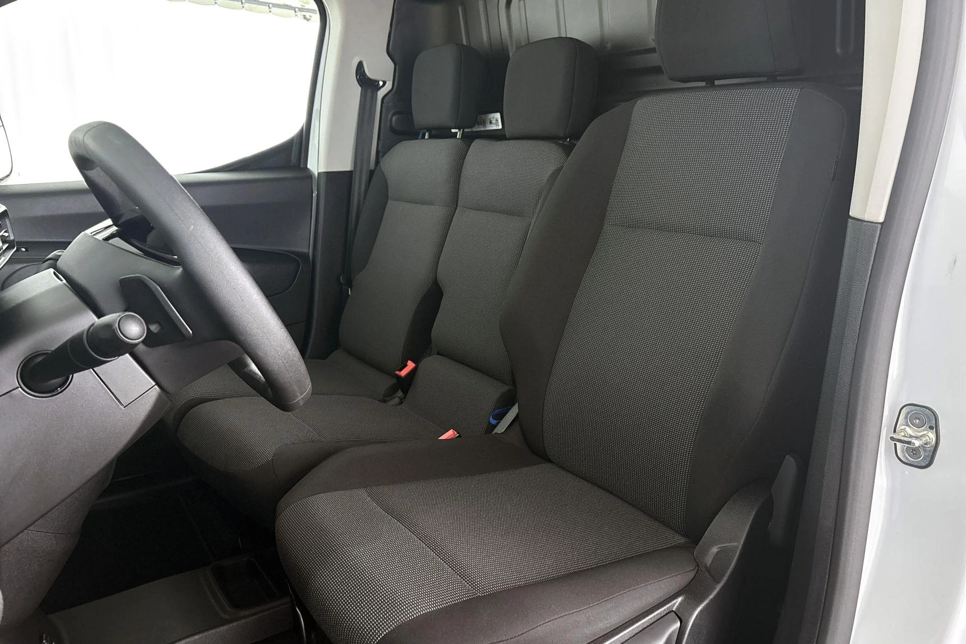 Hoofdafbeelding Peugeot e-Partner