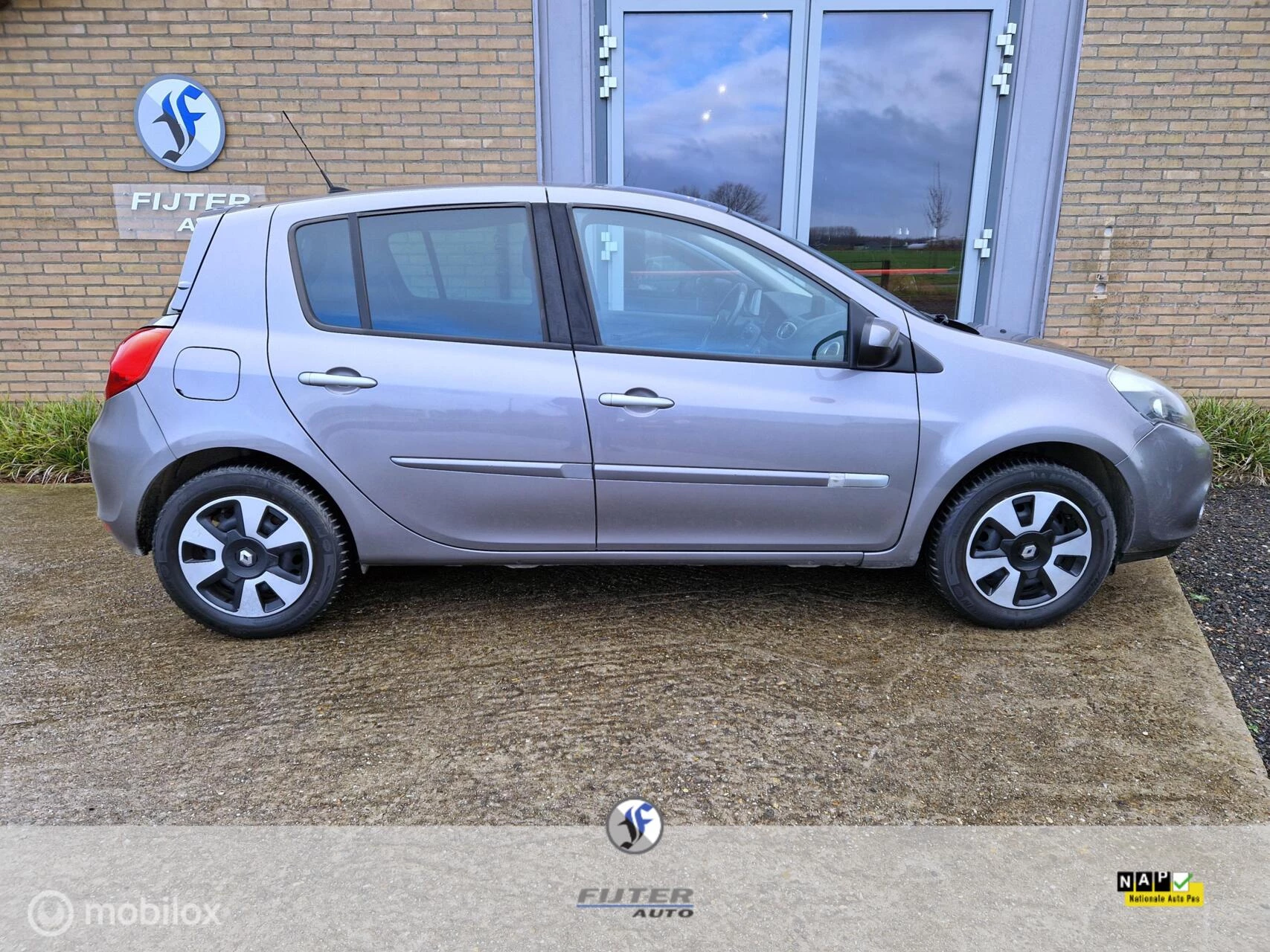 Hoofdafbeelding Renault Clio