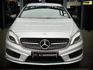 Mercedes-Benz A-klasse 180 Ambition AMG NAVI LEER CRUISE AIRCO