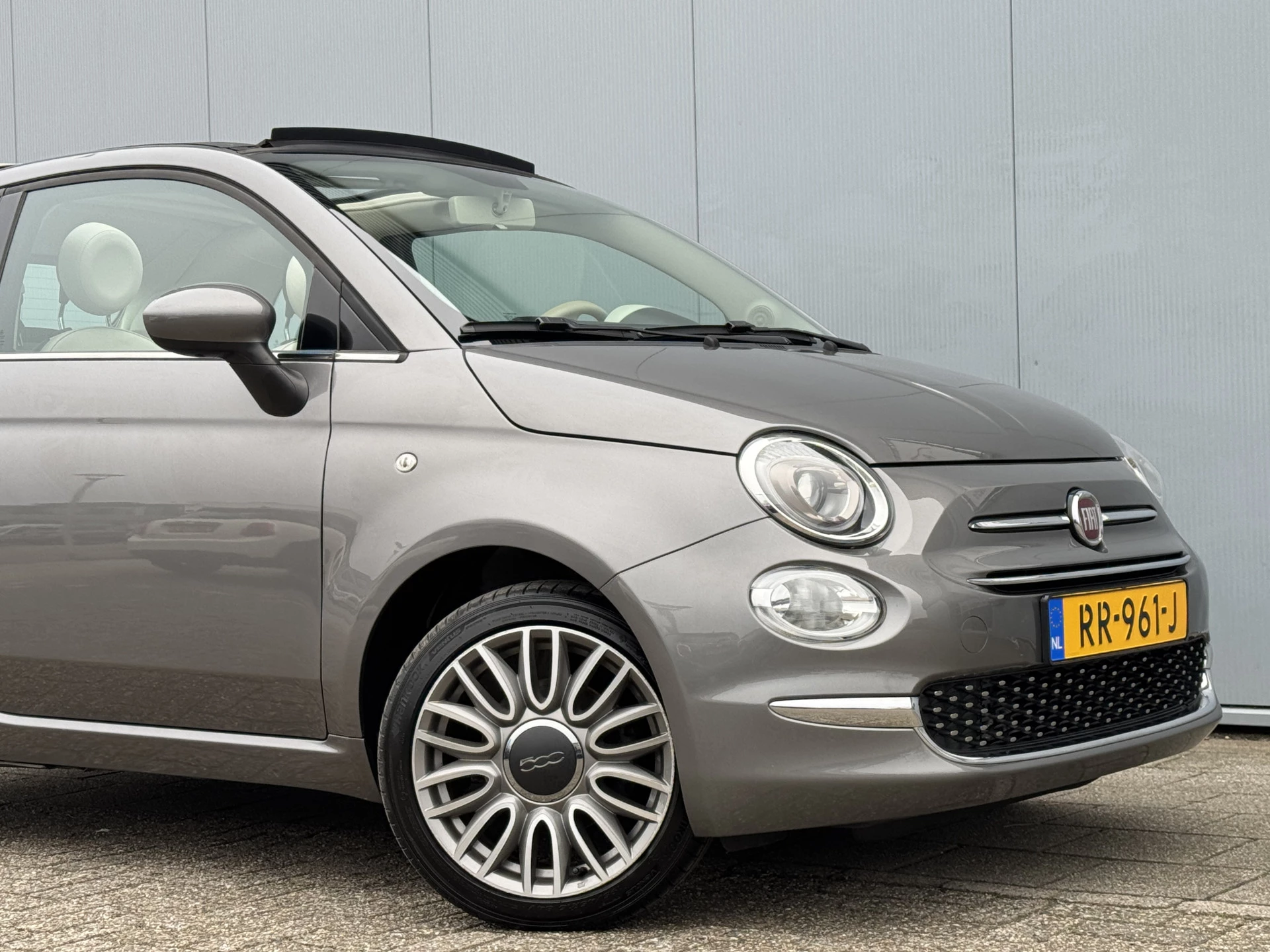 Hoofdafbeelding Fiat 500C
