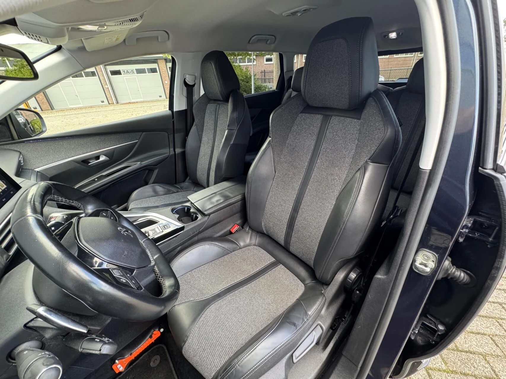 Hoofdafbeelding Peugeot 5008
