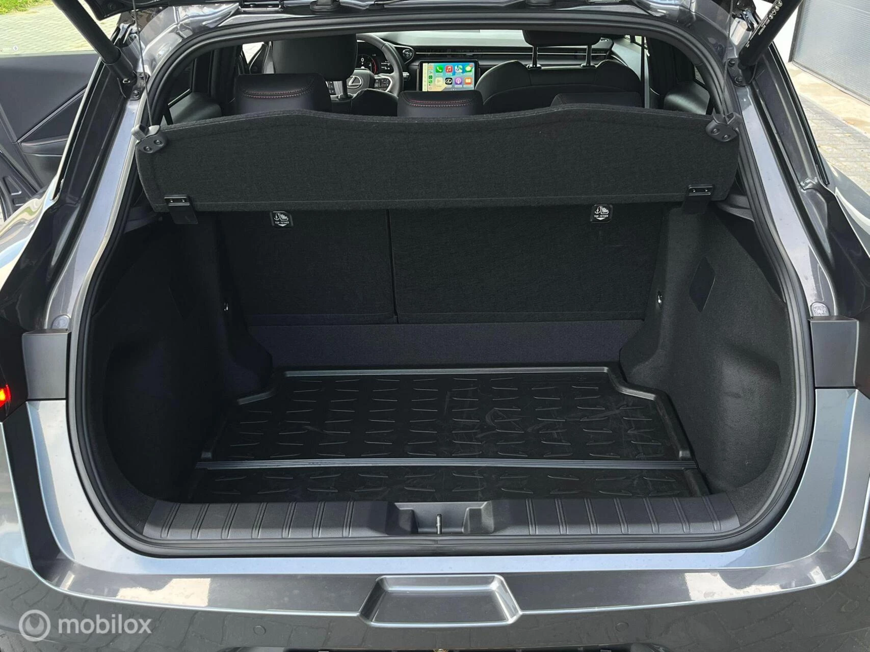 Hoofdafbeelding Lexus LBX