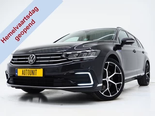 Volkswagen Passat Variant 1.4 TSI PHEV GTE | Massage | Adaptive Cruise | Camera | Stoelverwarming | PDC | DAB | Carplay
