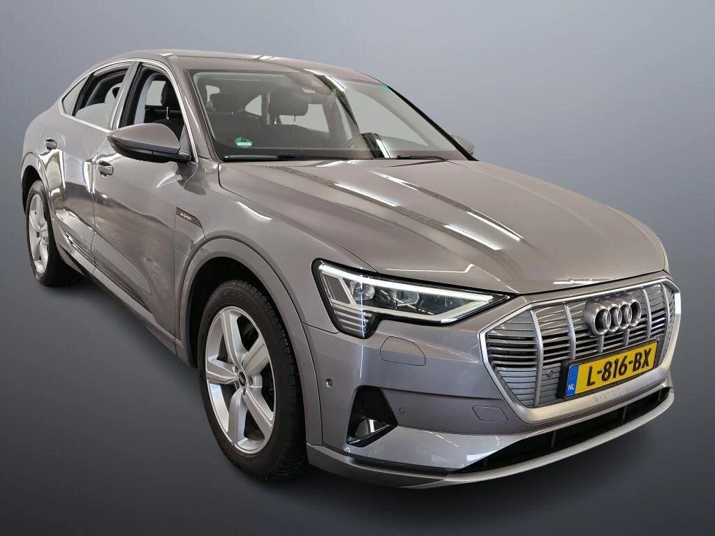 Hoofdafbeelding Audi e-tron