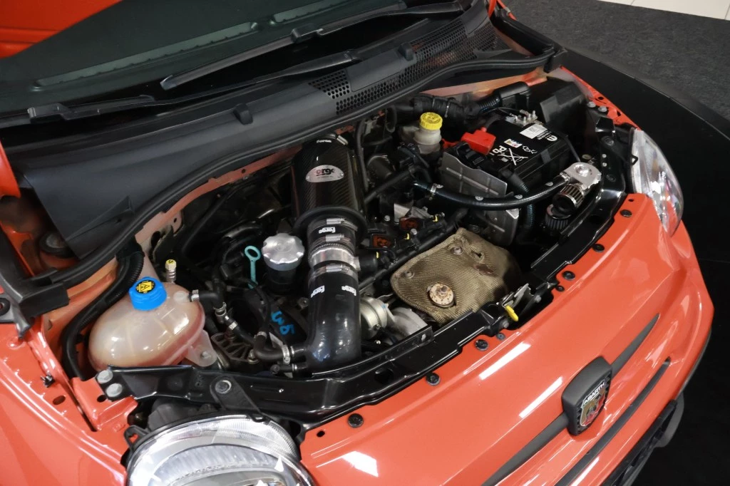 Hoofdafbeelding Abarth 695