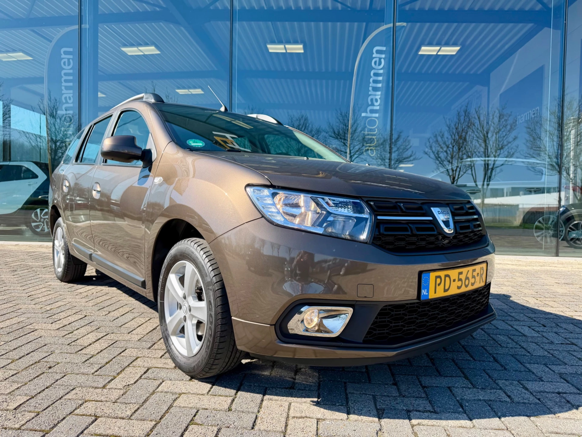 Hoofdafbeelding Dacia Logan