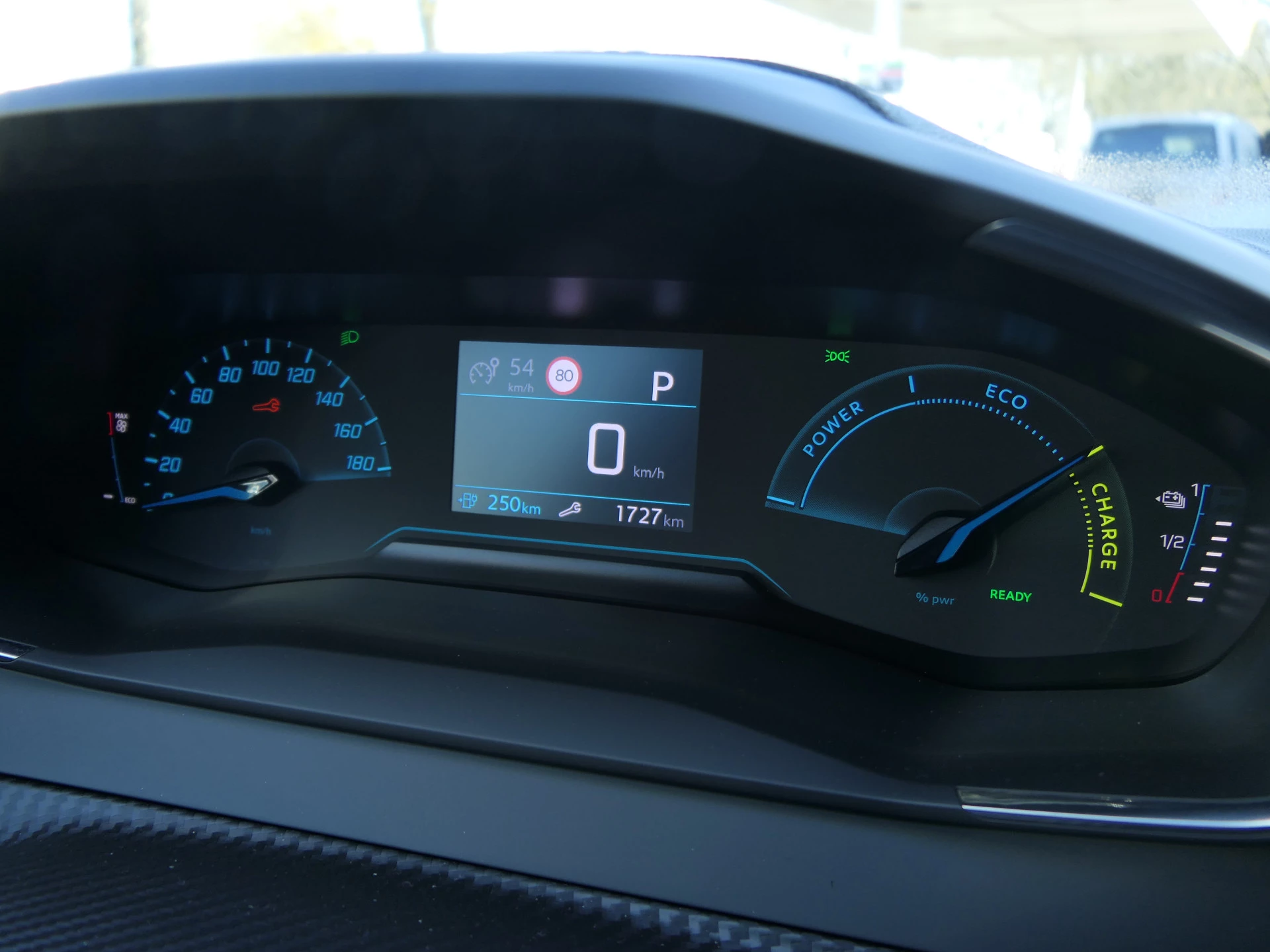 Hoofdafbeelding Peugeot e-208