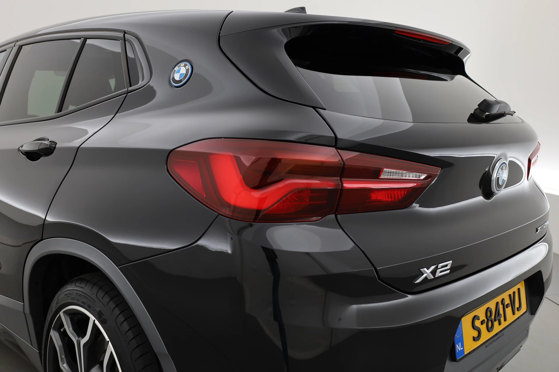 Hoofdafbeelding BMW X2