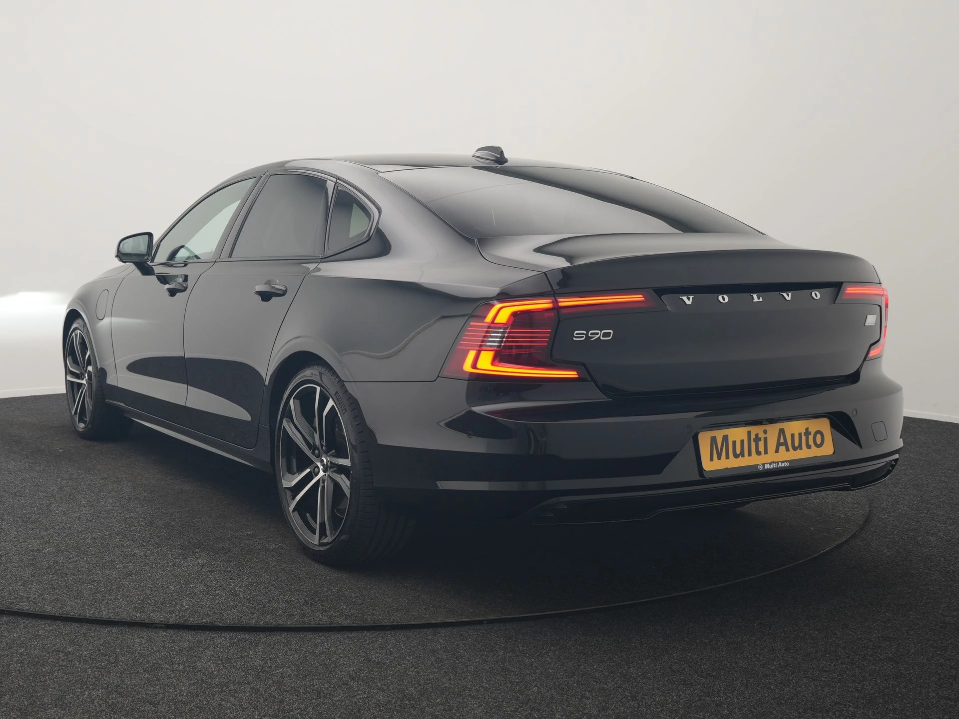Hoofdafbeelding Volvo S90