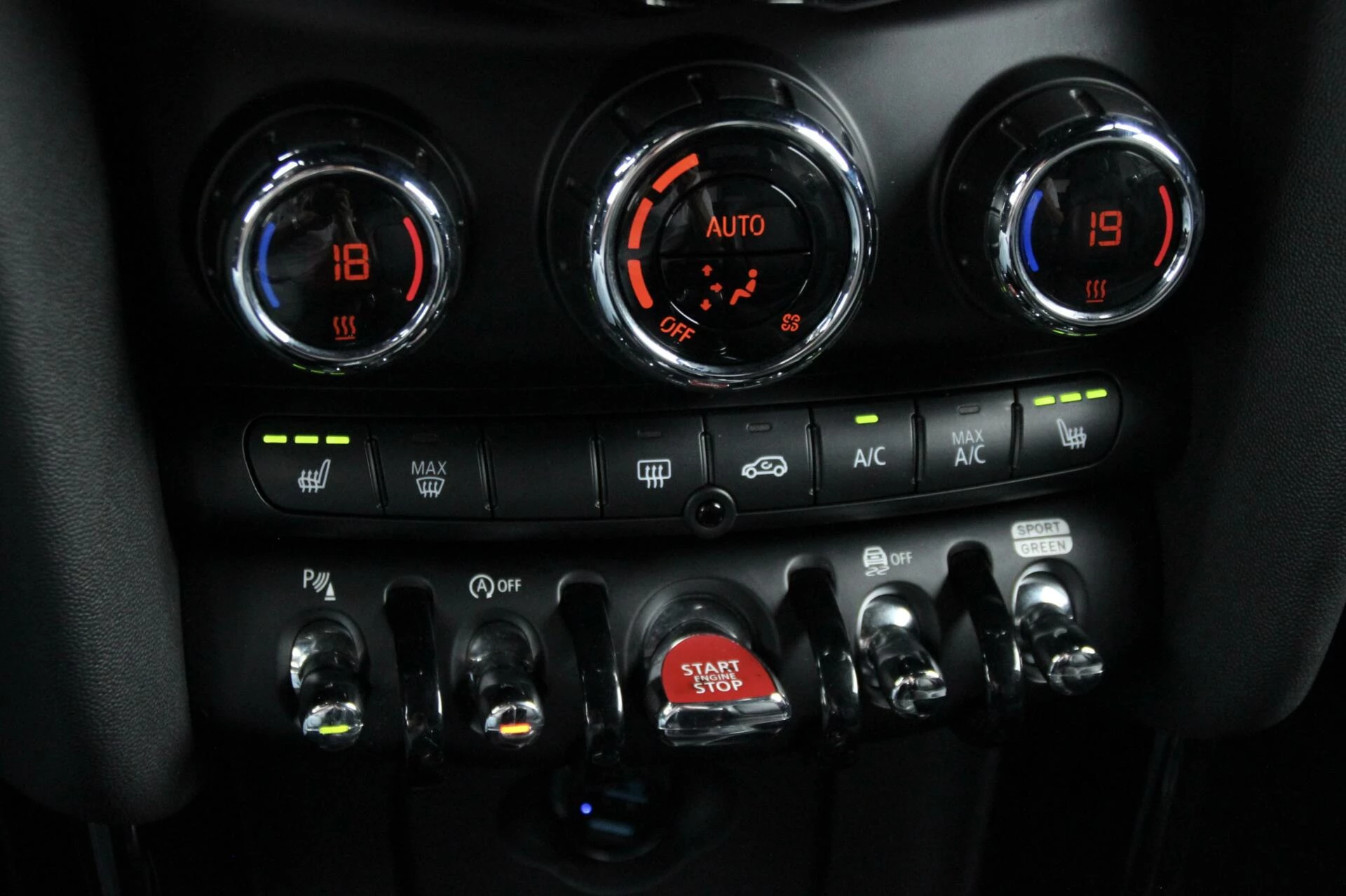 Hoofdafbeelding MINI Cooper S Cabrio