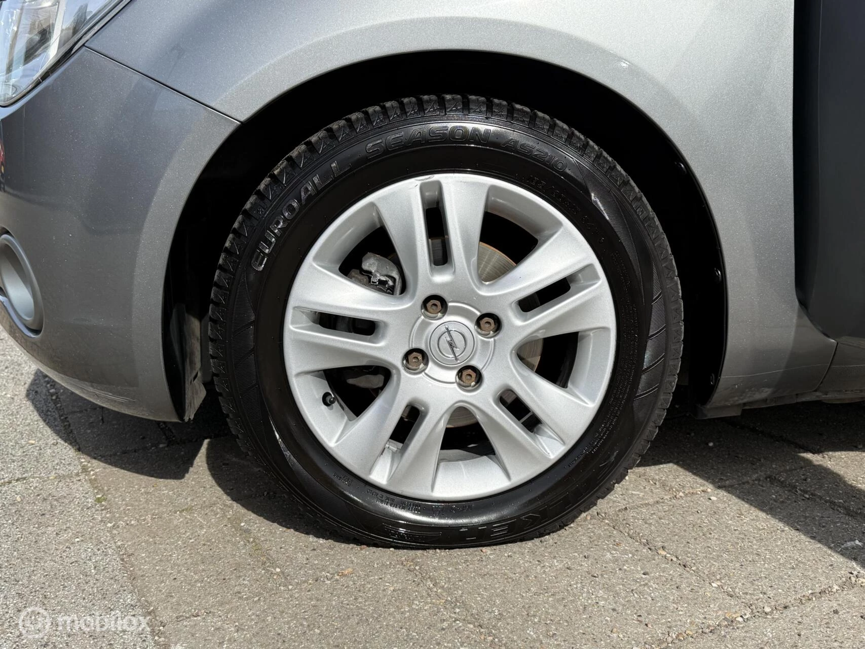 Hoofdafbeelding Opel Agila