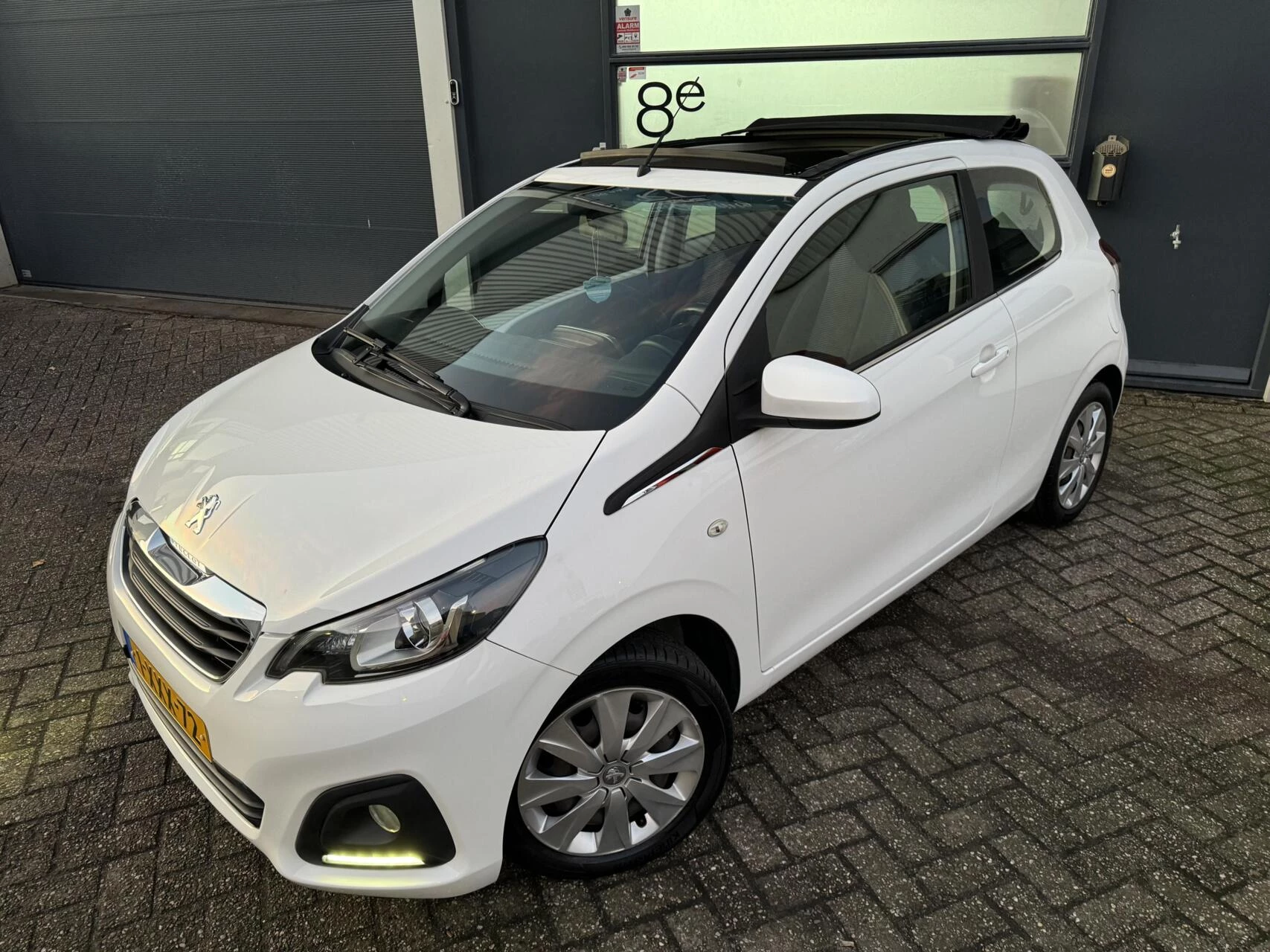 Hoofdafbeelding Peugeot 108