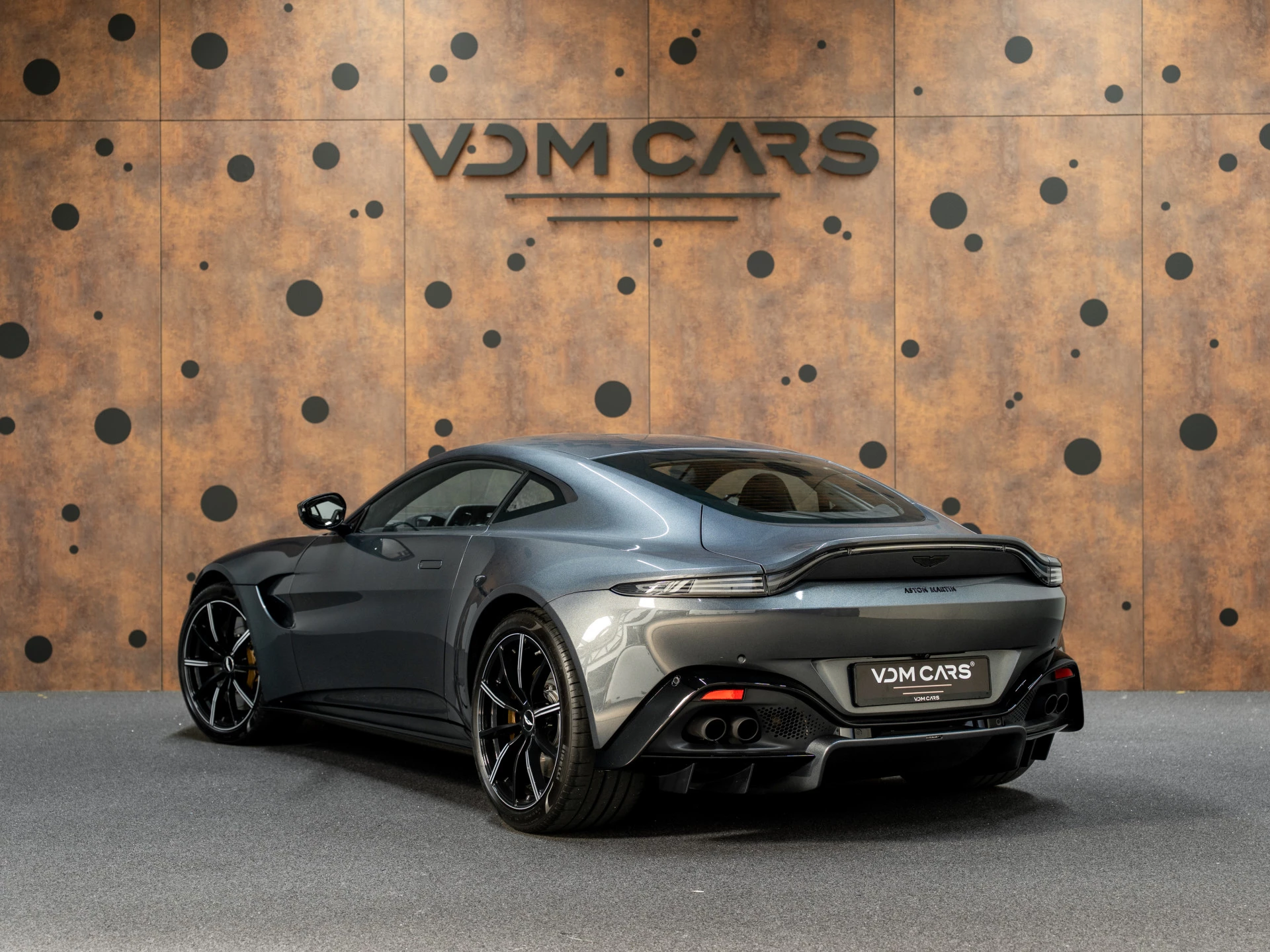 Hoofdafbeelding Aston Martin V8 Vantage