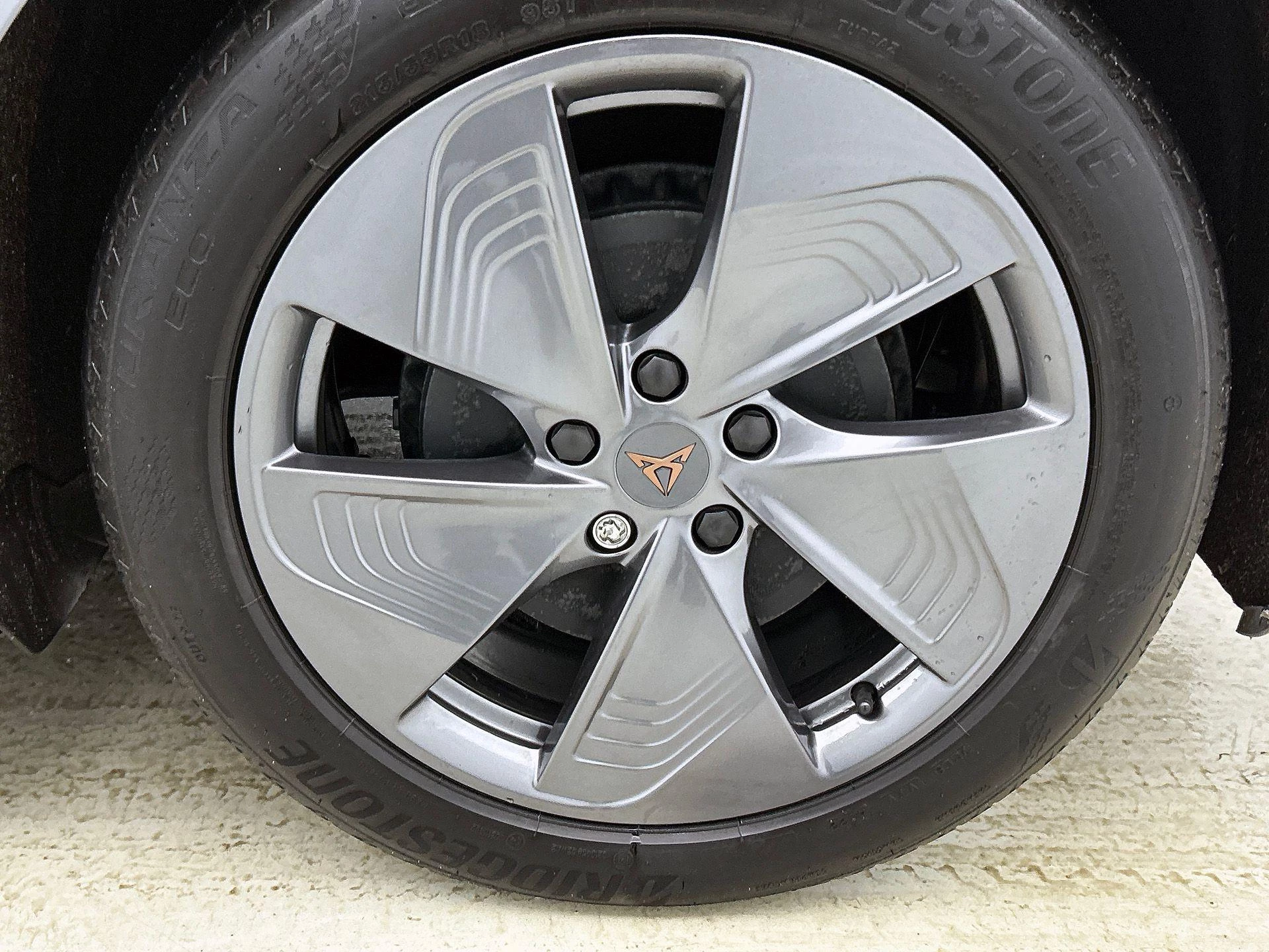 Hoofdafbeelding CUPRA Born