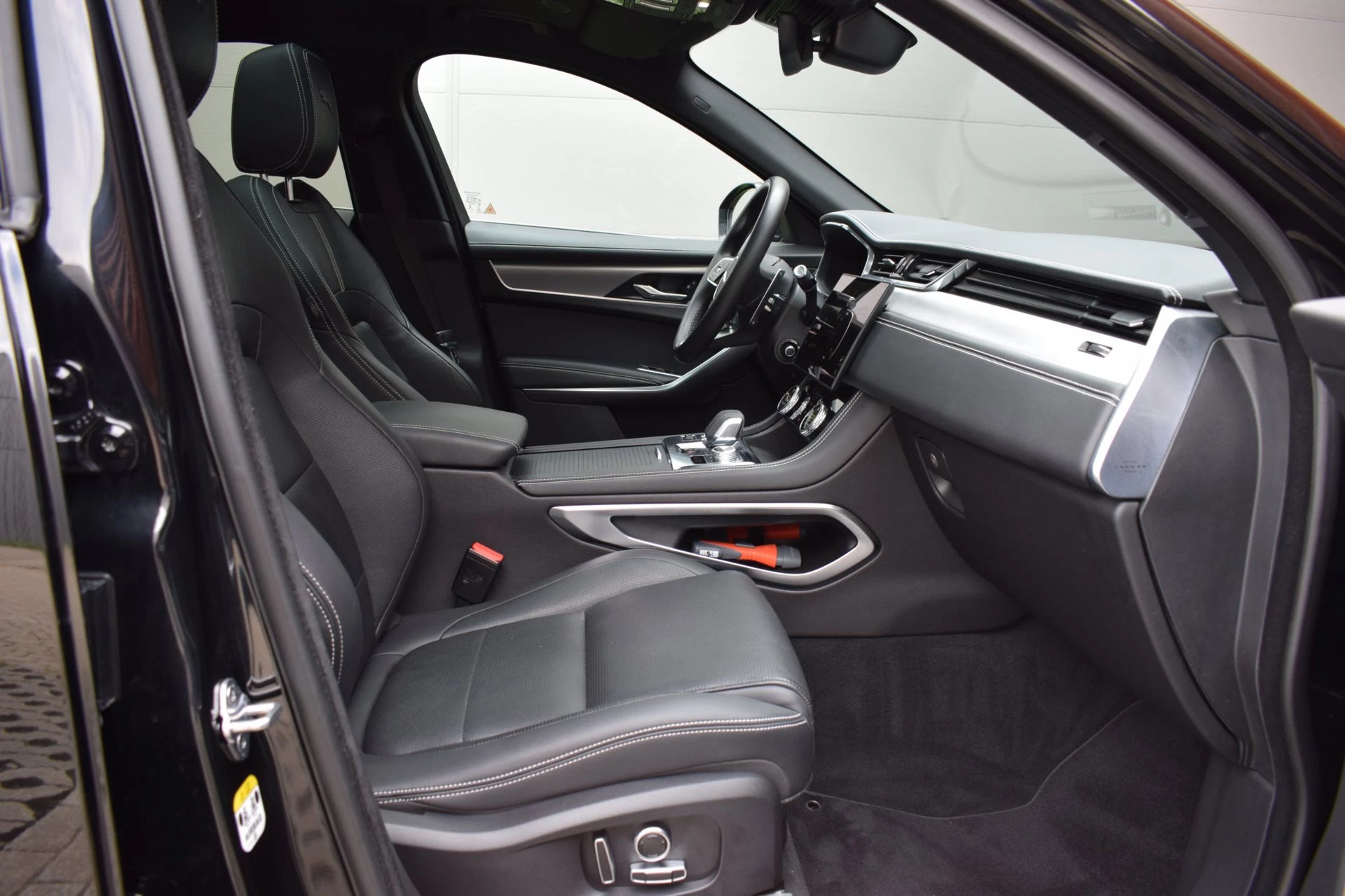 Hoofdafbeelding Jaguar F-PACE