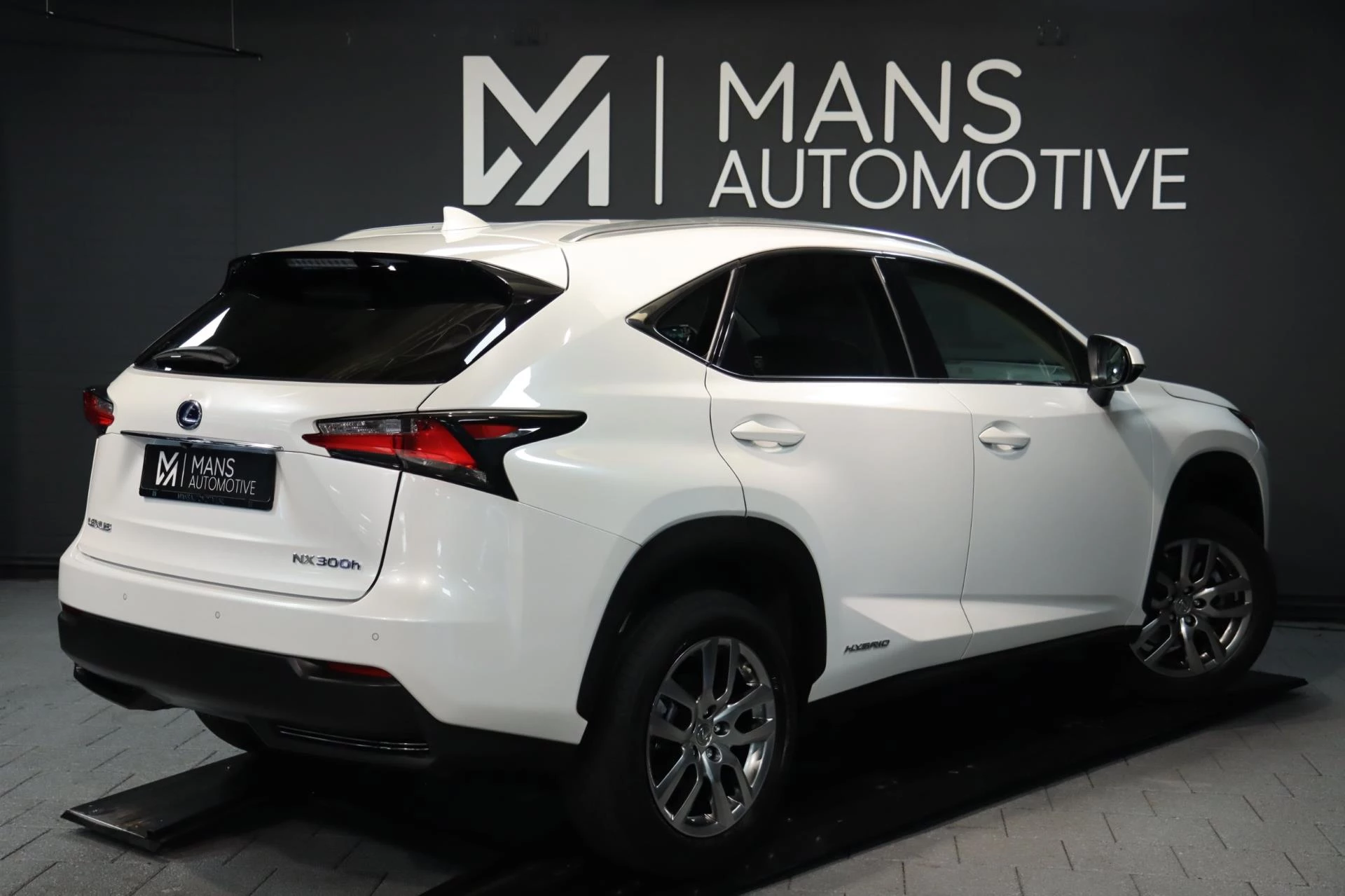 Hoofdafbeelding Lexus NX