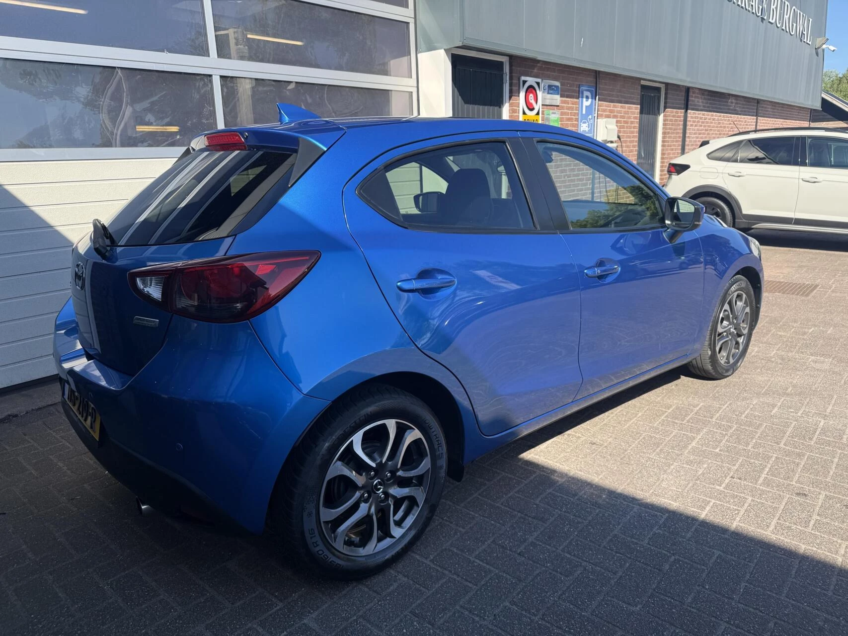 Hoofdafbeelding Mazda 2